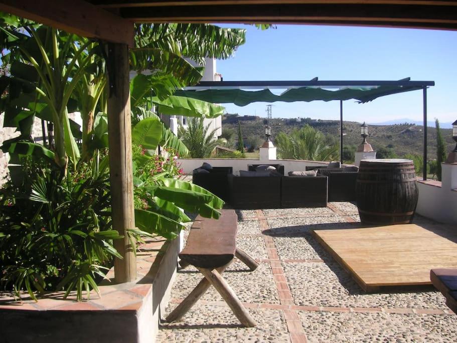 Tiny House 12M2 In Holiday Park With 55 M2 Pool Tolox Dış mekan fotoğraf